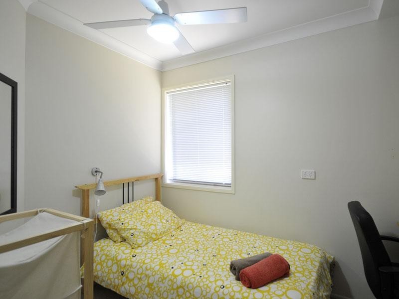 8 Jimmieson Avenue, Labrador QLD 4215