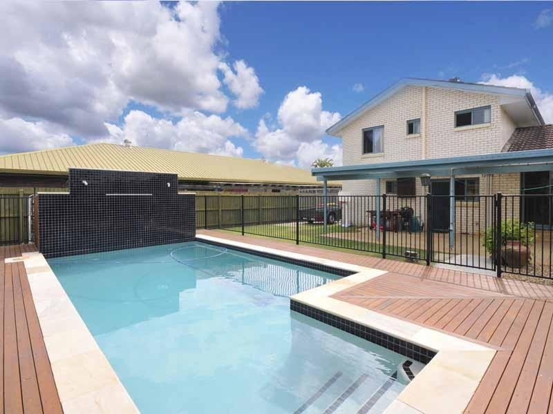 32 Dogwood Drive, Palm Beach QLD 4221