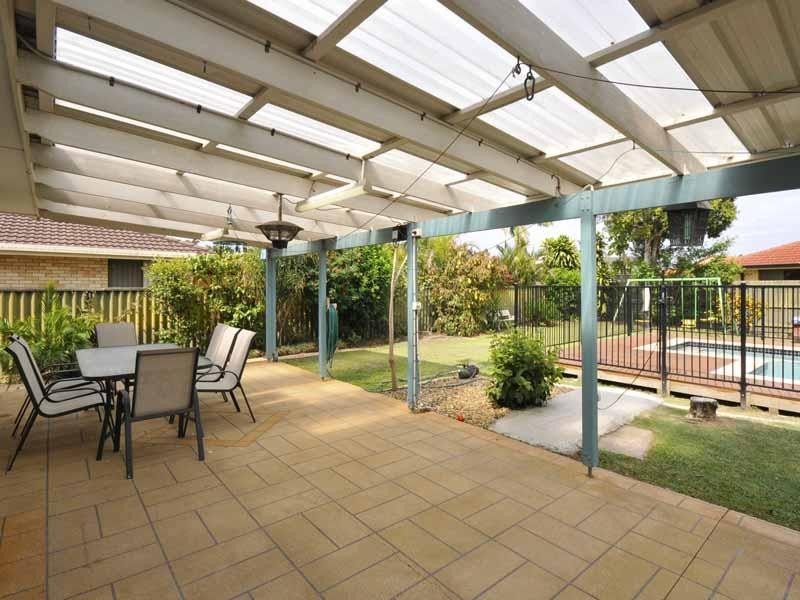 32 Dogwood Drive, Palm Beach QLD 4221