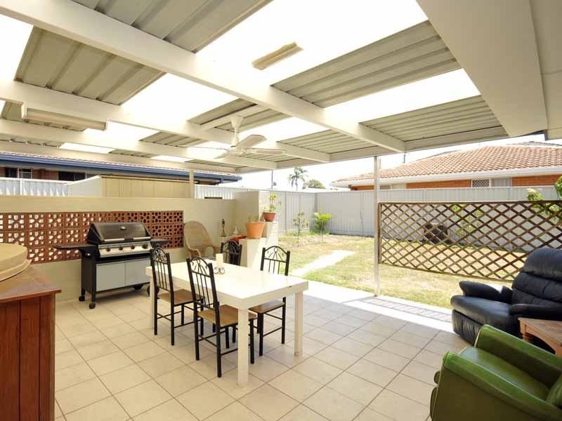 1 Araluen Avenue, Palm Beach QLD 4221