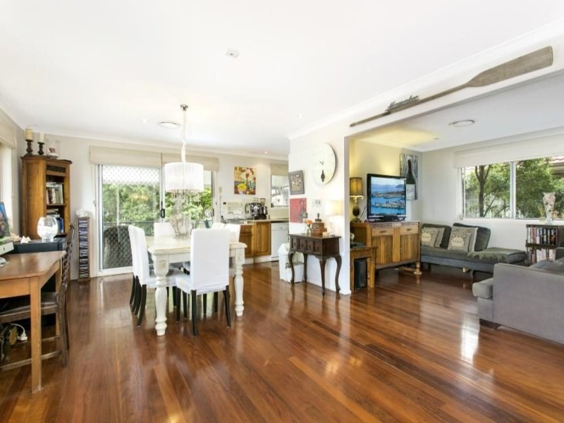 37 Seagull Avenue, Mermaid Beach QLD 4218