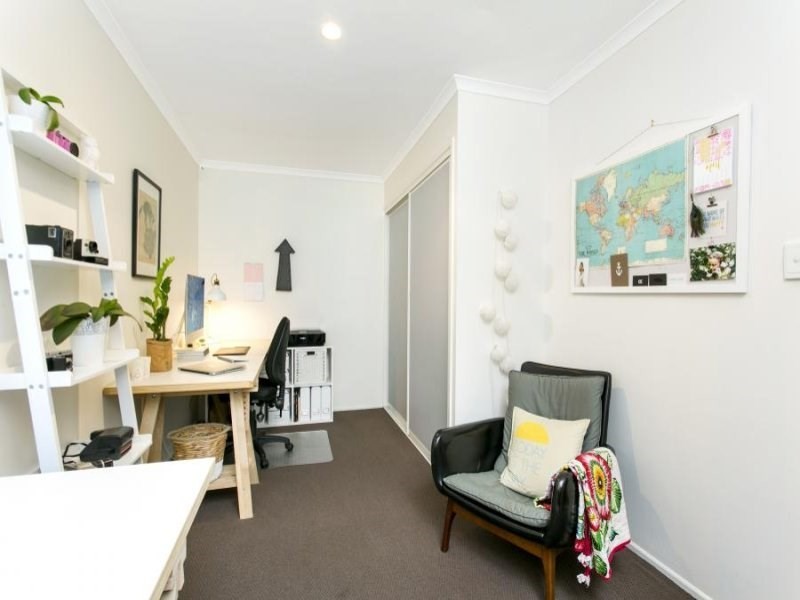 37 Seagull Avenue, Mermaid Beach QLD 4218