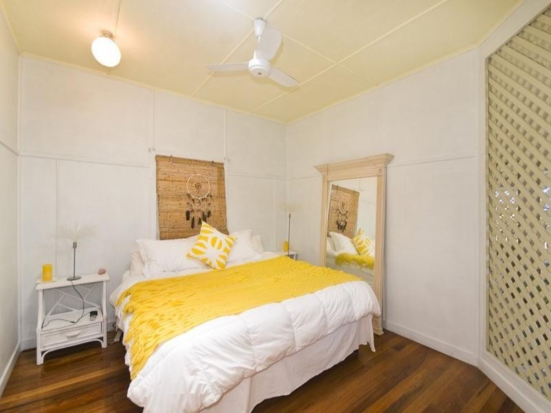 728 Pacific Parade, Currumbin QLD 4223