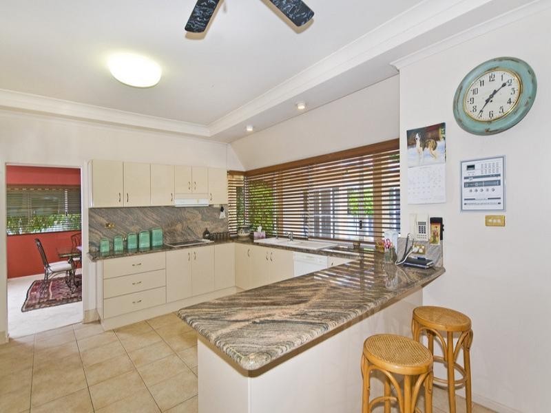 60 Charles Kurz Drive, Worongary QLD 4213