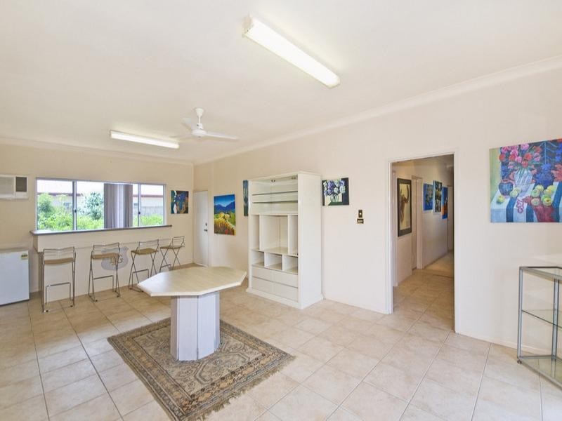 60 Charles Kurz Drive, Worongary QLD 4213