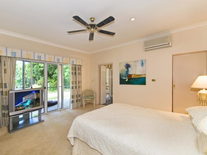 60 Charles Kurz Drive, Worongary QLD 4213