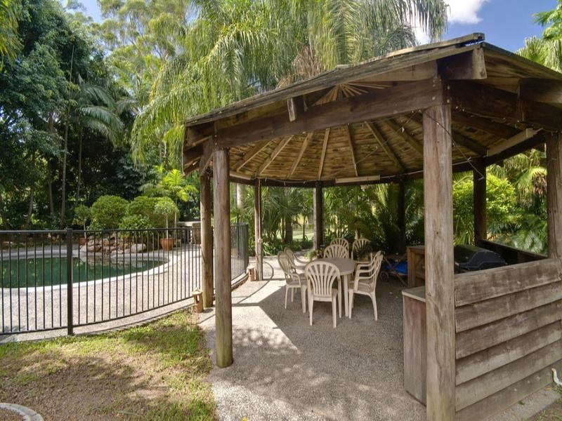 60 Charles Kurz Drive, Worongary QLD 4213