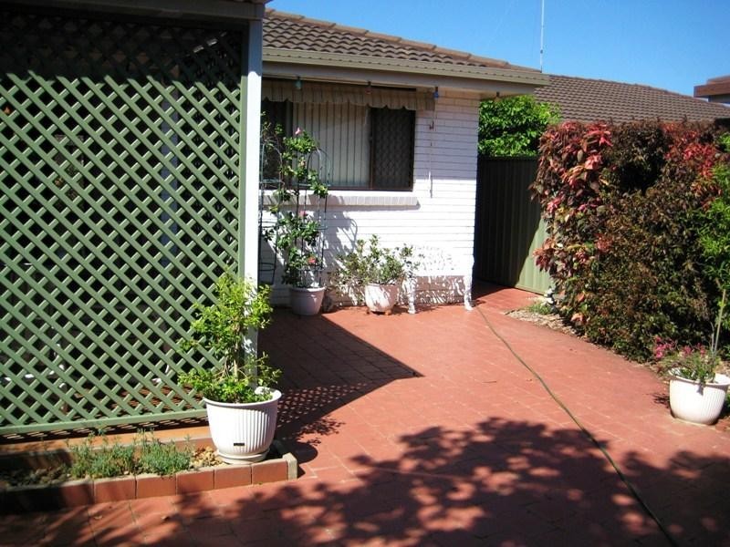 5 ”Ivans Court”, 3 Duet Drive, Mermaid Waters QLD 4218