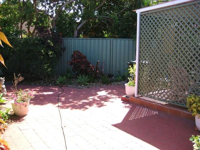 5 ”Ivans Court”, 3 Duet Drive, Mermaid Waters QLD 4218