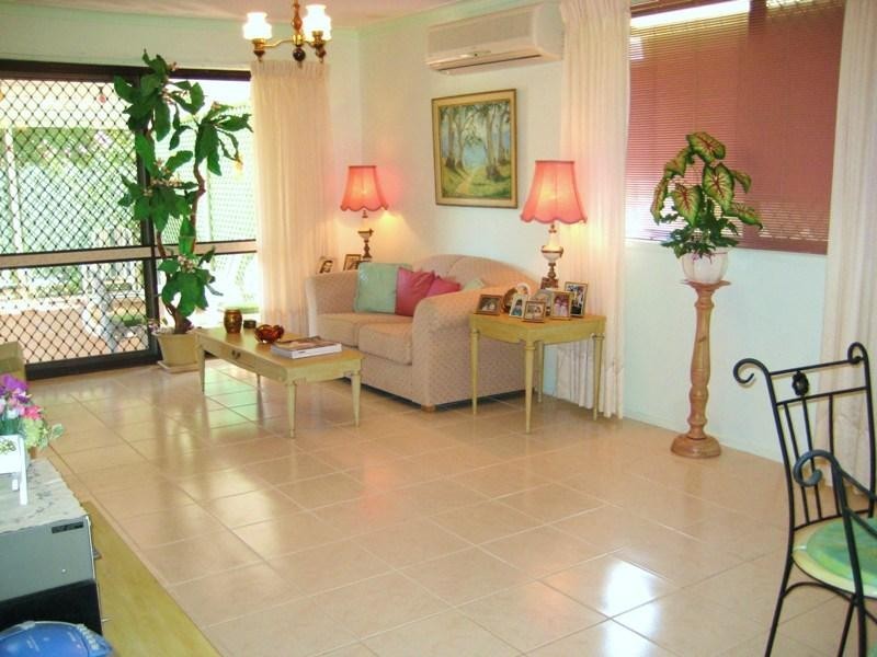 5 ”Ivans Court”, 3 Duet Drive, Mermaid Waters QLD 4218