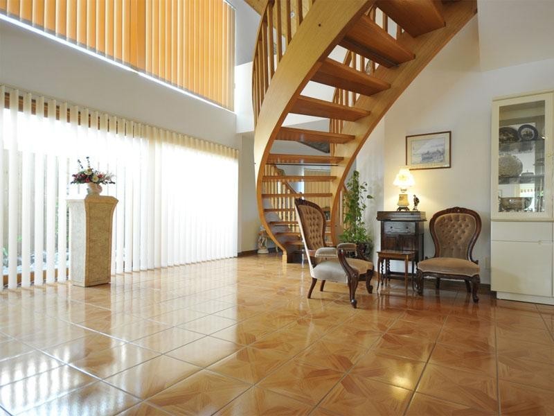 11 Seabeach Avenue, Mermaid Beach QLD 4218