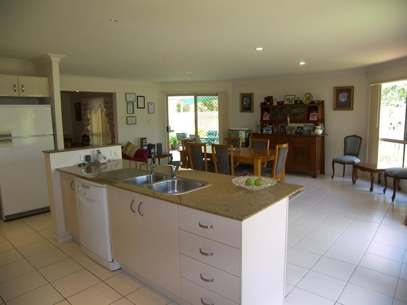 73 Riverwood Drive, Ashmore QLD 4214