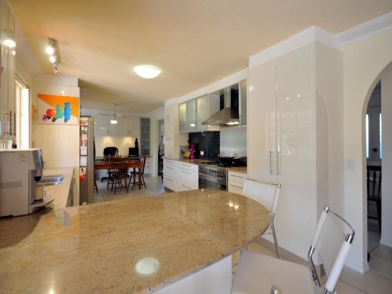 39 Bob Barnard Drive, Tugun QLD 4224