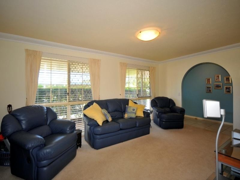 39 Bob Barnard Drive, Tugun QLD 4224