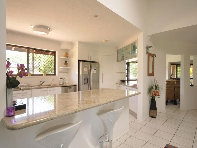 13 Gretel Drive, Mermaid Waters QLD 4218