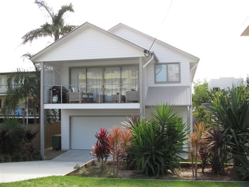 76 Albatross Avenue, Mermaid Beach QLD 4218