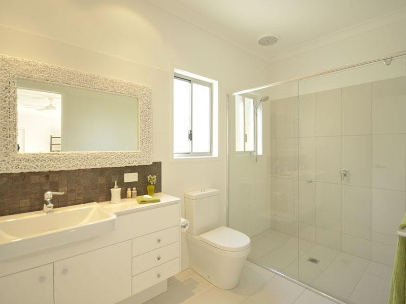 76 Albatross Avenue, Mermaid Beach QLD 4218