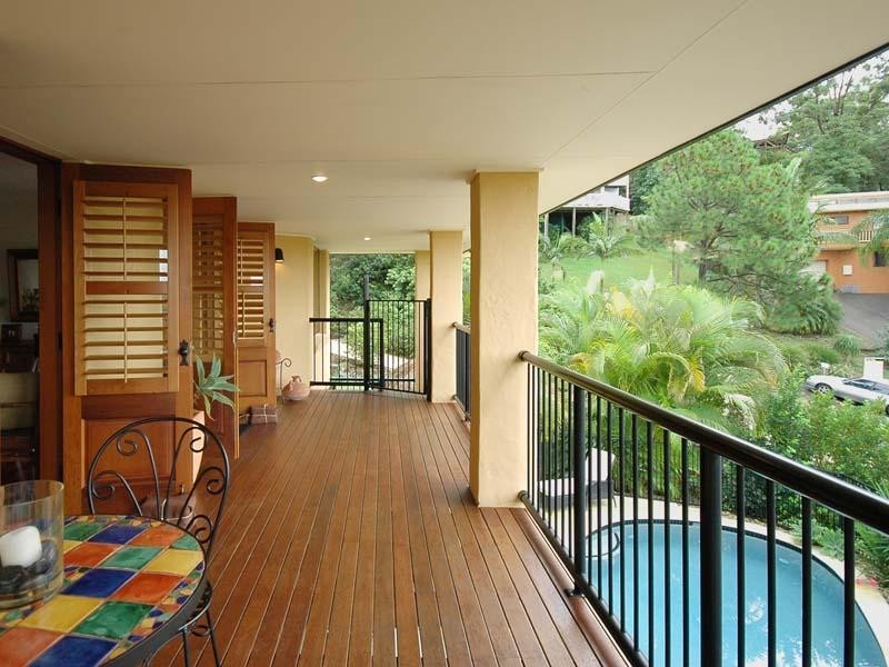 12 Bronzewing Close, Elanora QLD 4221