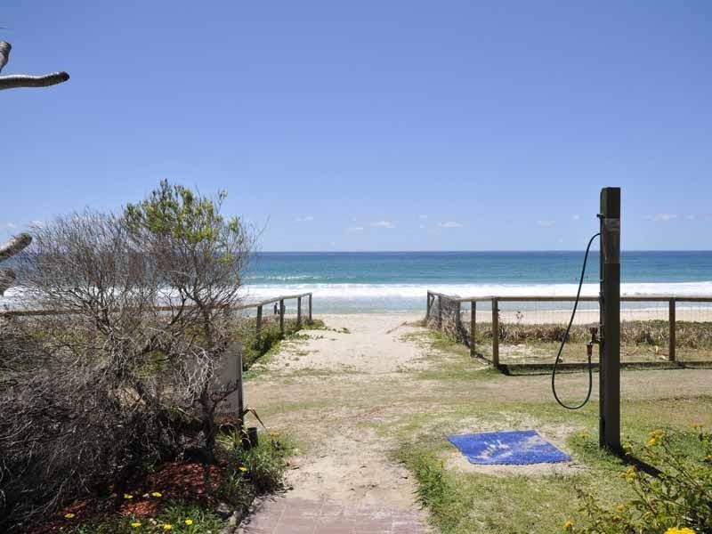 36 ‘Sanctuary Beach’, 47 Teemangum Street, Currumbin QLD 4223