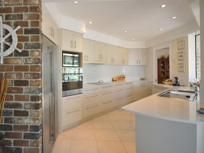 38 Westminster Boulevard, Elanora QLD 4221