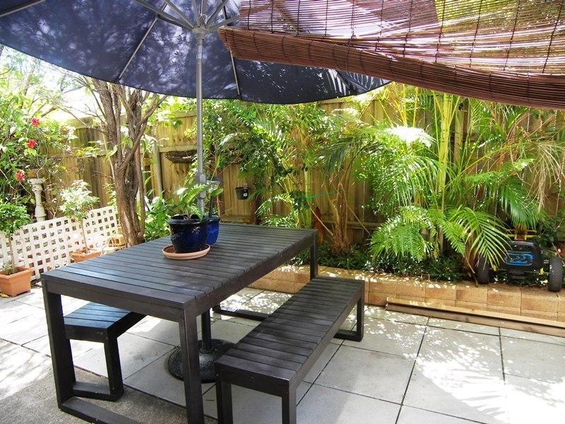 1 ‘Tudor Court’, 32 Burleigh Street, Burleigh Heads QLD 4220