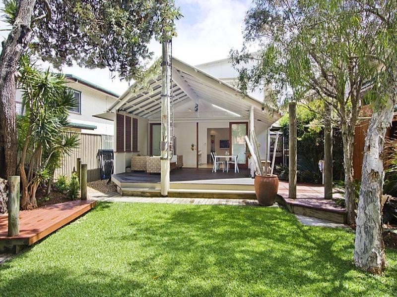 12 Santa Monica Road, Miami QLD 4220