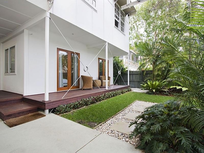 12 Santa Monica Road, Miami QLD 4220