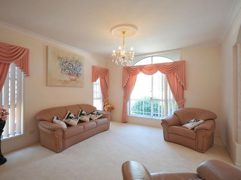 14 Nirvana Court, Runaway Bay QLD 4216