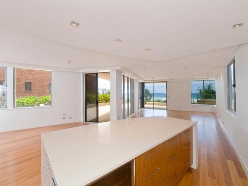 1/399 Golden Four Drive, Tugun QLD 4224