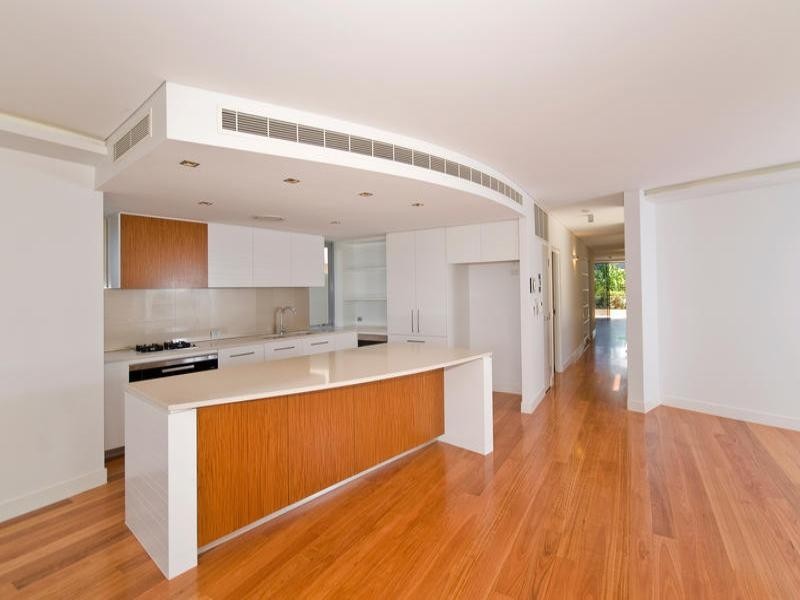 1/399 Golden Four Drive, Tugun QLD 4224