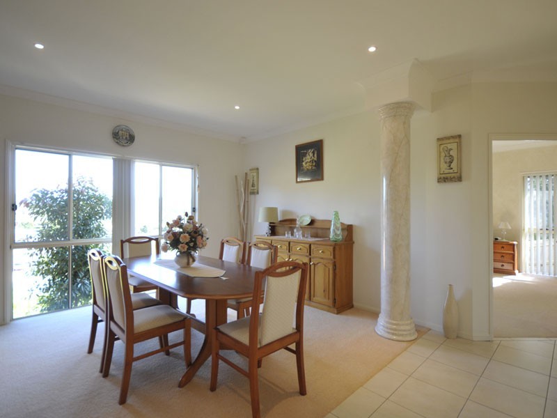 75 Sky Royal Terrace, Burleigh Heads QLD 4220