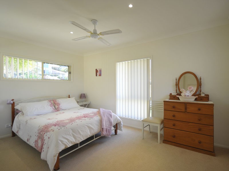 75 Sky Royal Terrace, Burleigh Heads QLD 4220