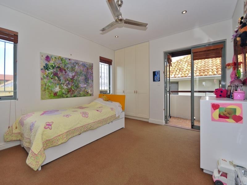 480 The Esplanade, Palm Beach QLD 4221