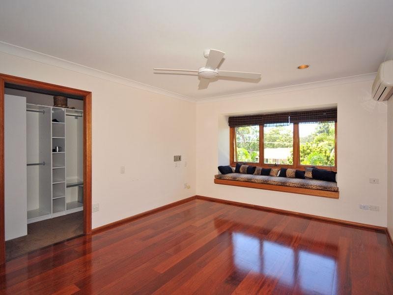 43 Westminster Boulevard, Elanora QLD 4221