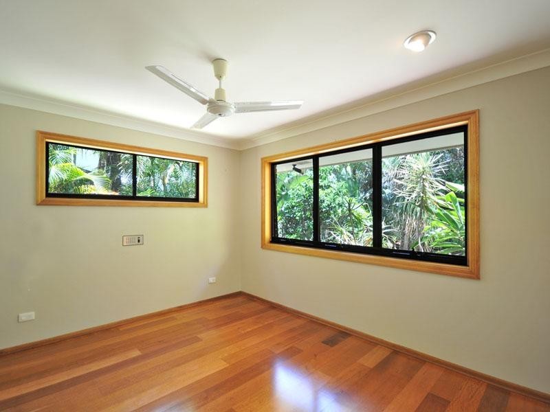 43 Westminster Boulevard, Elanora QLD 4221