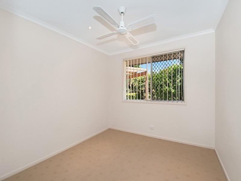 21 Lesley Avenue, Miami QLD 4220