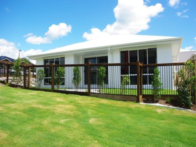 1/18 Worchester Terrace, Reedy Creek QLD 4227