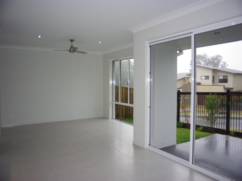 1/18 Worchester Terrace, Reedy Creek QLD 4227
