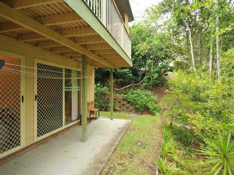 18 ”Beachwood Villas”, 232 Guineas Creek Road, Elanora QLD 4221