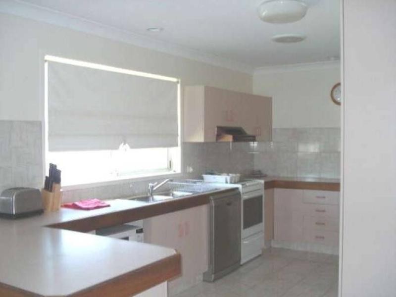 32 Tamborine Street, Mermaid Beach QLD 4218
