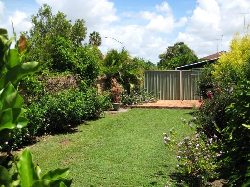 13 ‘Ivans Courts’, 3 Duet Drive, Mermaid Waters QLD 4218