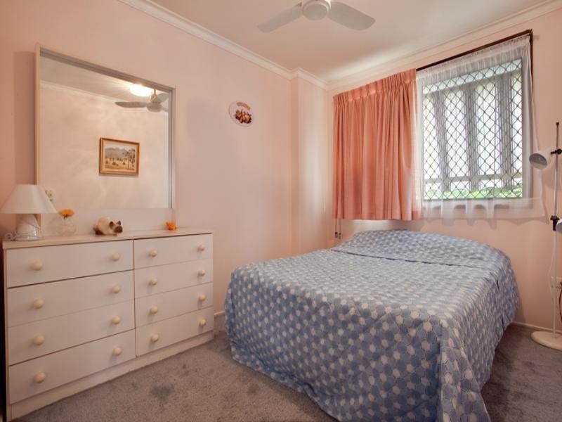 13 ‘Ivans Courts’, 3 Duet Drive, Mermaid Waters QLD 4218