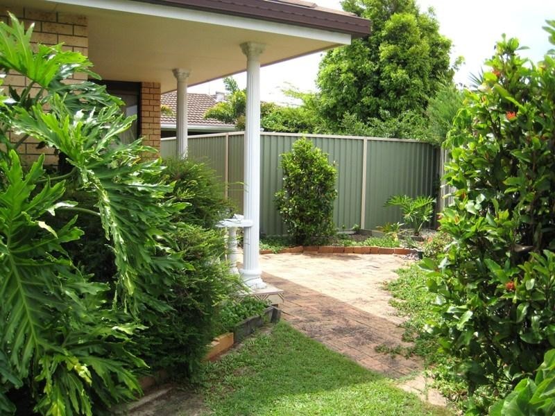 13 ‘Ivans Courts’, 3 Duet Drive, Mermaid Waters QLD 4218