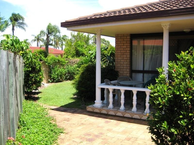 13 ‘Ivans Courts’, 3 Duet Drive, Mermaid Waters QLD 4218