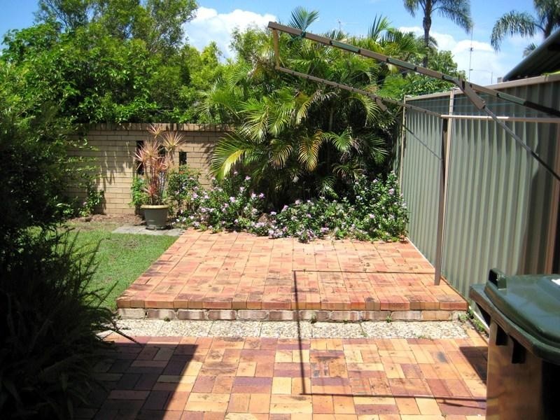 13 ‘Ivans Courts’, 3 Duet Drive, Mermaid Waters QLD 4218