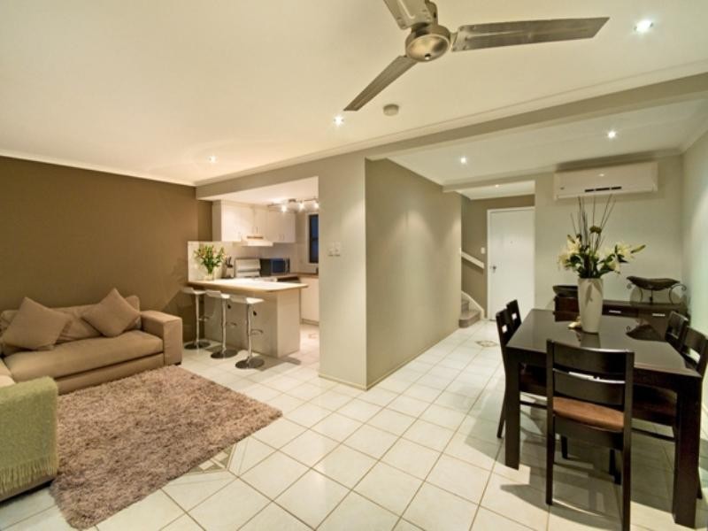 12/71 Mitchell Avenue, Currumbin QLD 4223