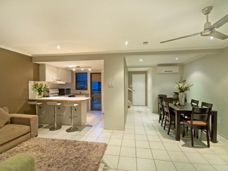 12/71 Mitchell Avenue, Currumbin QLD 4223