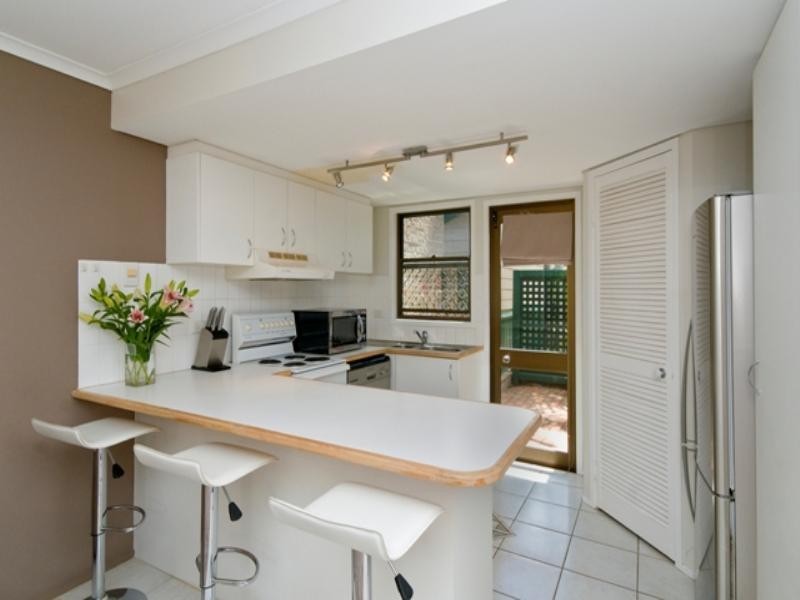 12/71 Mitchell Avenue, Currumbin QLD 4223