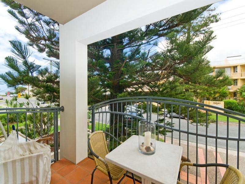 9 Dudley Street, Mermaid Beach QLD 4218