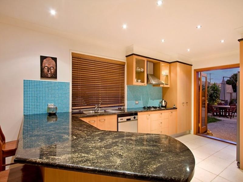 26 Aruma Avenue, Burleigh Waters QLD 4220
